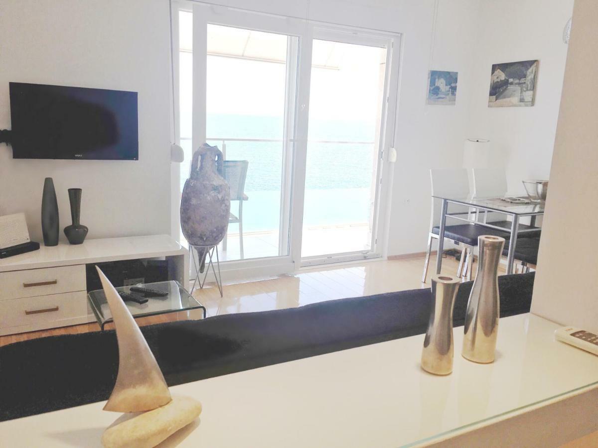 Apartment Sol - 5M From The Sea Drašnice Extérieur photo